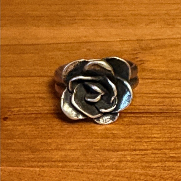 Silpada Jewelry - Silpada Sterling Silver Ring